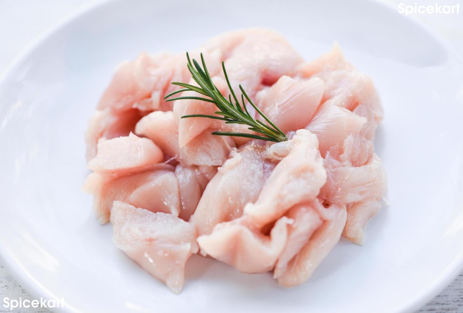Halal Chicken Breast Cut In Small Pieces